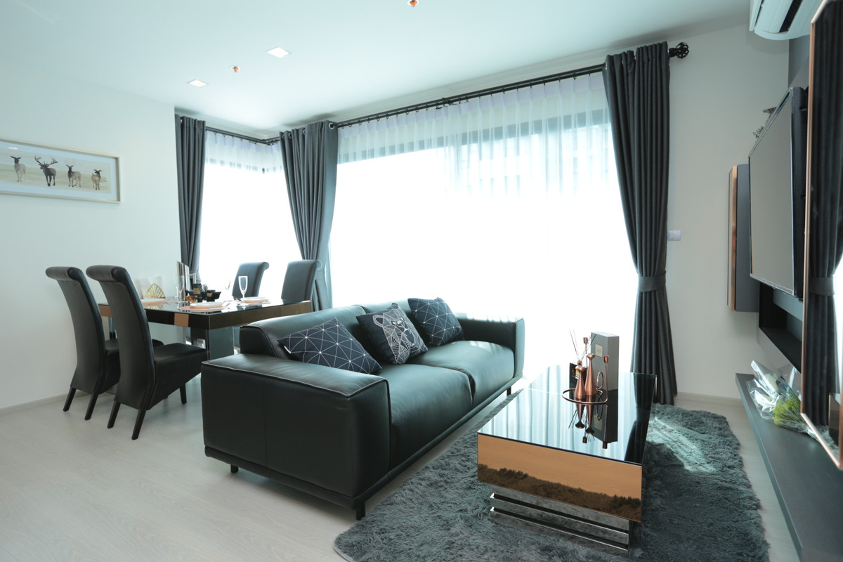 For RentCondoSukhumvit, Asoke, Thonglor : Condo for rent RHYTHM Sukhumvit 36-38 near BTS Thonglor.