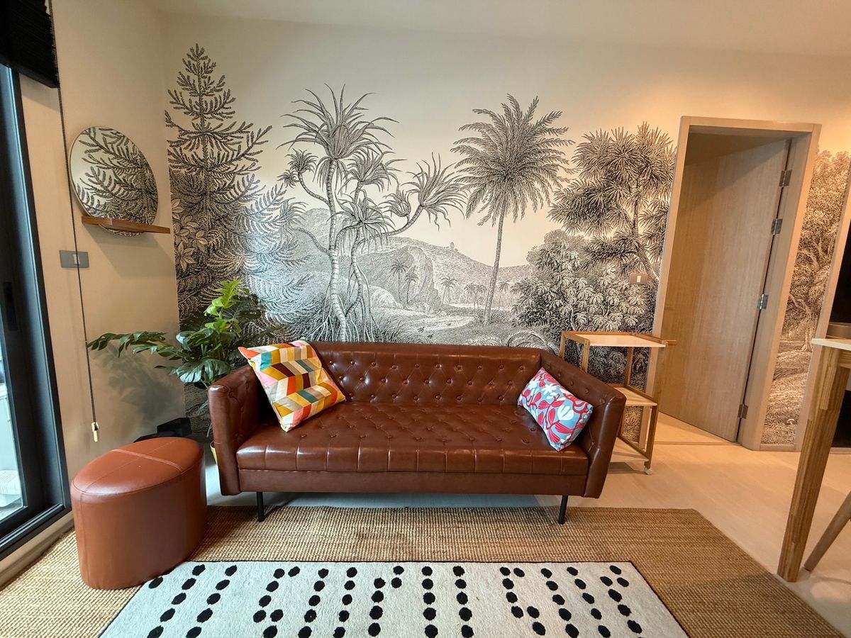 For SaleCondoSukhumvit, Asoke, Thonglor : Rhythm Sukhumvit 36-38 For Sale 8,500,000 BAHT 2 BED 2 Bath 55 SQM Tel 0838824256