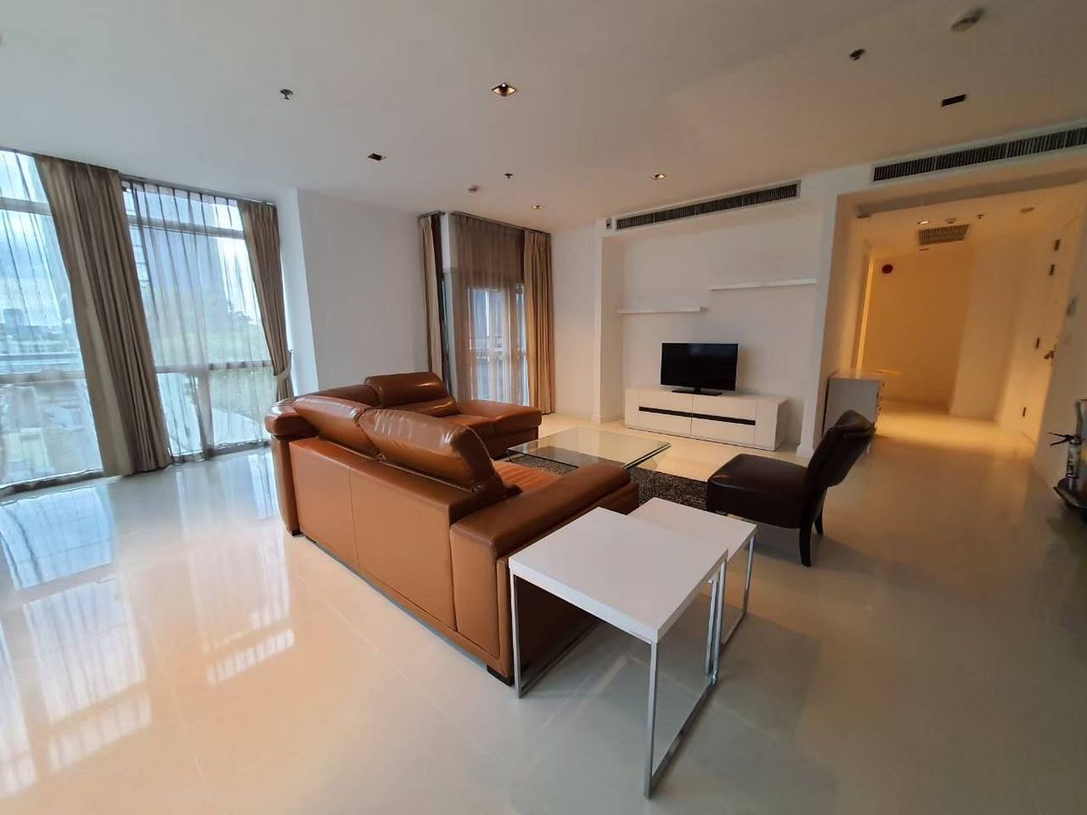 For RentCondoWitthayu, Chidlom, Langsuan, Ploenchit : ATNENE RESIDENCE condo, convenient to travel near the BTS, have a beautiful shuttle room, complete furniture ready !!