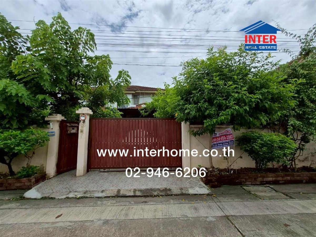 For SaleHousePinklao, Charansanitwong : 2 storey detached house, 111 sq.w. Village, Por. Soi Borommaratchachonnani 101 Soi 3 Intersection, Borommaratchachonnani Road Kanchanaphisek Road, Thawi Watthana District, Bangkok