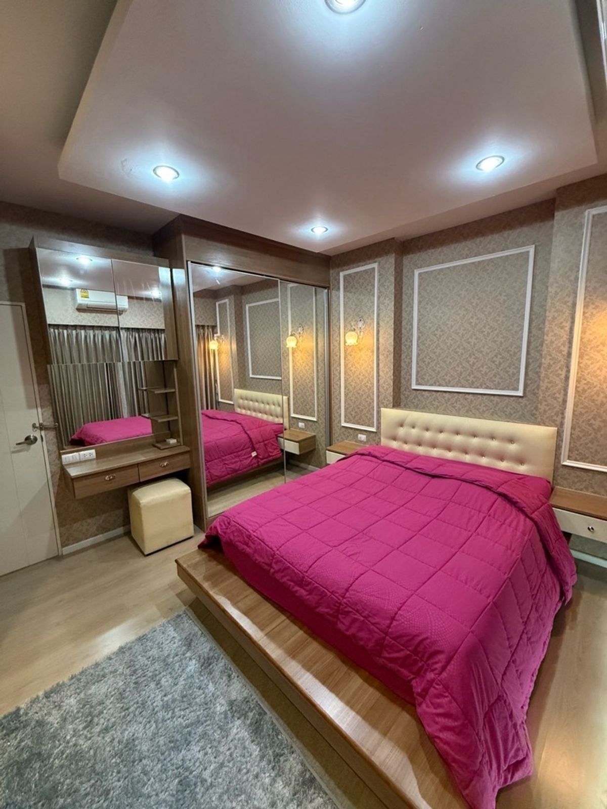 ให้เช่าทาวน์โฮมอ่อนนุช อุดมสุข : 📍 ทำเลศักยภาพในย่านสุขุมวิท 77 ใกล้ BTS และจุดขึ้น–ลงทางด่วน เดินทางสะดวก เข้า–ออกได้หลายเส้นทาง สุขุมวิท – ศรีนครินทร์ – บางนา