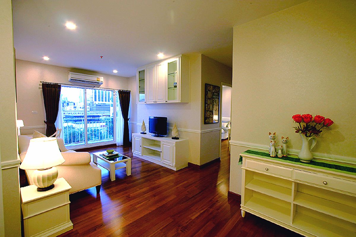 ให้เช่าคอนโดสาทร นราธิวาส : Ivy Sathorn condominium for rent 2 bedrooms.. 35,000 Baht only 
