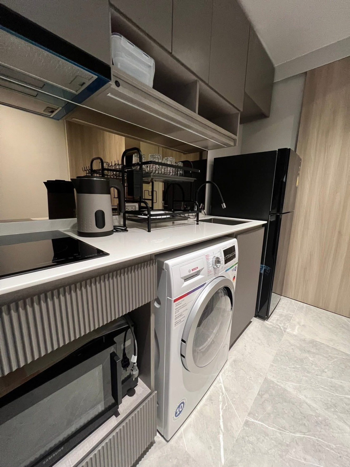For RentCondoSukhumvit, Asoke, Thonglor : ✨ GT16057 | Condo Chapter Thonglor 25, convenient travel, has a shuttle, beautifully decorated room, fully furnished. Ready to move in immediately!!