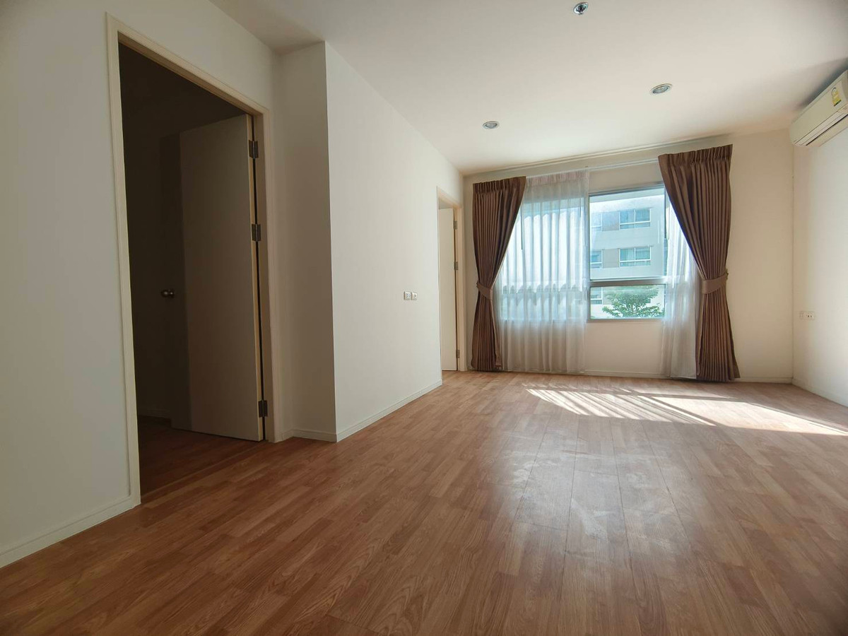 ขายคอนโดนวมินทร์ รามอินทรา : ขาย คอนโด ลุมพินี พาร์ค นวมินทร์-ศรีบูพา ราคาต่ำกว่าประเมิน