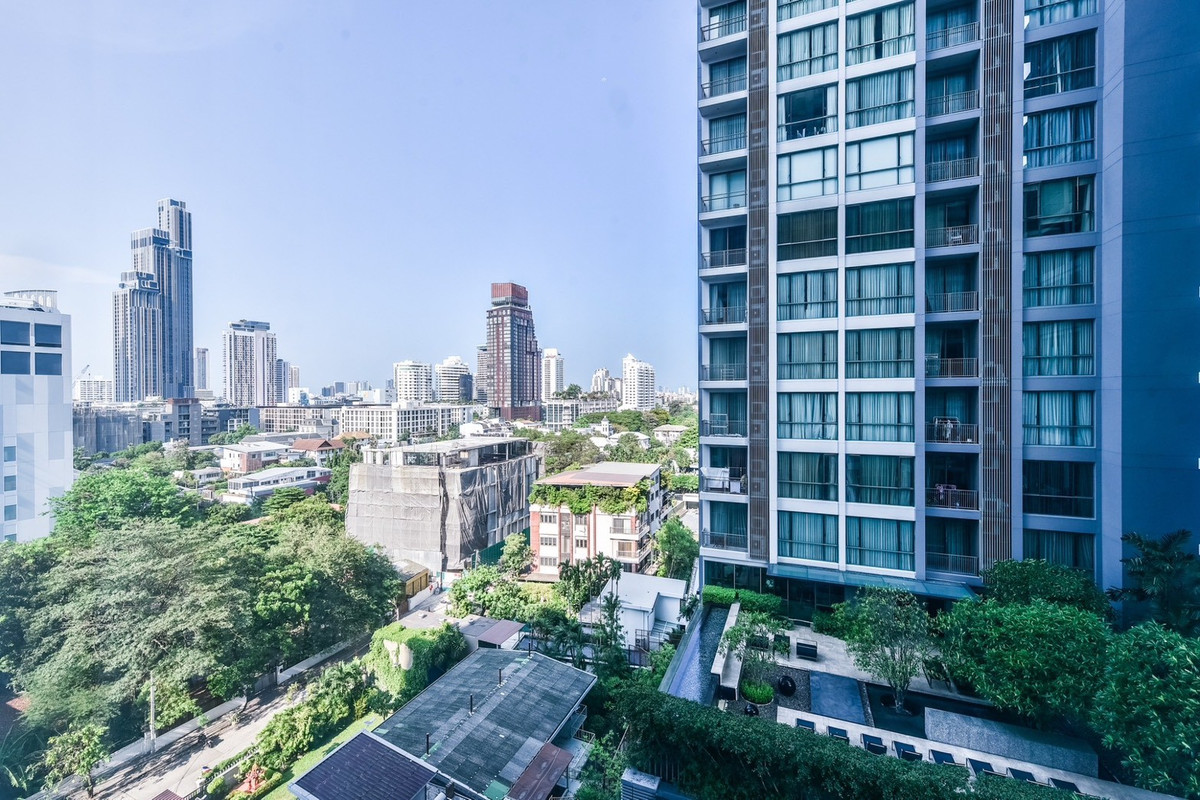 For RentCondoSukhumvit, Asoke, Thonglor : (For rent) 2 bedrooms, 2 bathrooms, 71.20 sq m, corner room, well decorated. Fully furnished + electrical appliances ㅡ Next to 🚆BTS Phrom Phong