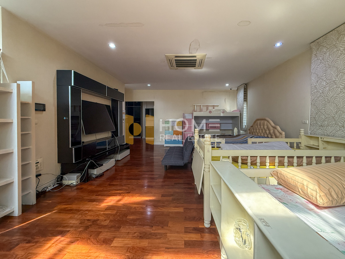 ขายบ้านเกษตร นวมินทร์ ลาดปลาเค้า : บ้านเดี่ยว แกรนด์ บางกอก บูเลอวาร์ด เกษตร - นวมินทร์ / 5 ห้องนอน (ขาย), Grand Bangkok Boulevard Kaset - Nawamin / Detached House 5 Bedrooms (FOR SALE) TPM065