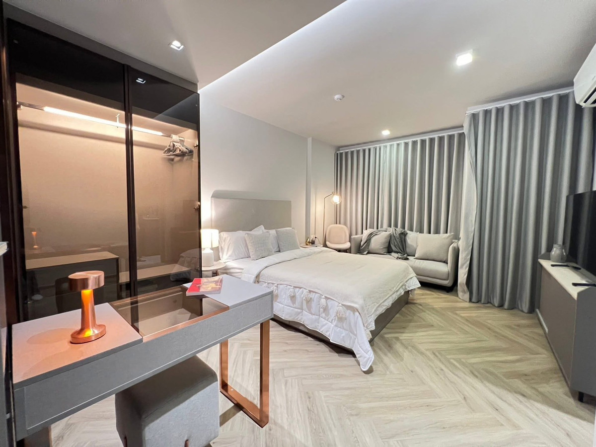 For RentCondoSukhumvit, Asoke, Thonglor : ✨ GT16057 | Condo Chapter Thonglor 25, convenient travel, has a shuttle, beautifully decorated room, fully furnished. Ready to move in immediately!!