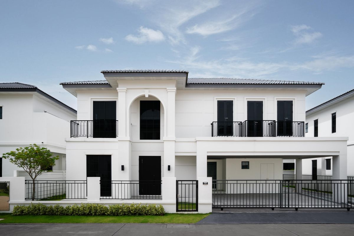 ขายบ้านแจ้งวัฒนะ เมืองทอง : วิลล่าหรูโครงการใหม่ สไตล์  𝙈𝙤𝙙𝙚𝙧𝙣 𝙀𝙪𝙧𝙤𝙥𝙚𝙖𝙣 𝘾𝙡𝙖𝙨𝙨𝙞𝙘 พร้อมเข้าอยู่  𝐌𝐎𝐍𝐒𝐀𝐍𝐄 ราชพฤกษ์-แจ้งวัฒนะ   ออกแบบฟังก์ชั่นการใช้สอยเหนือระดับ