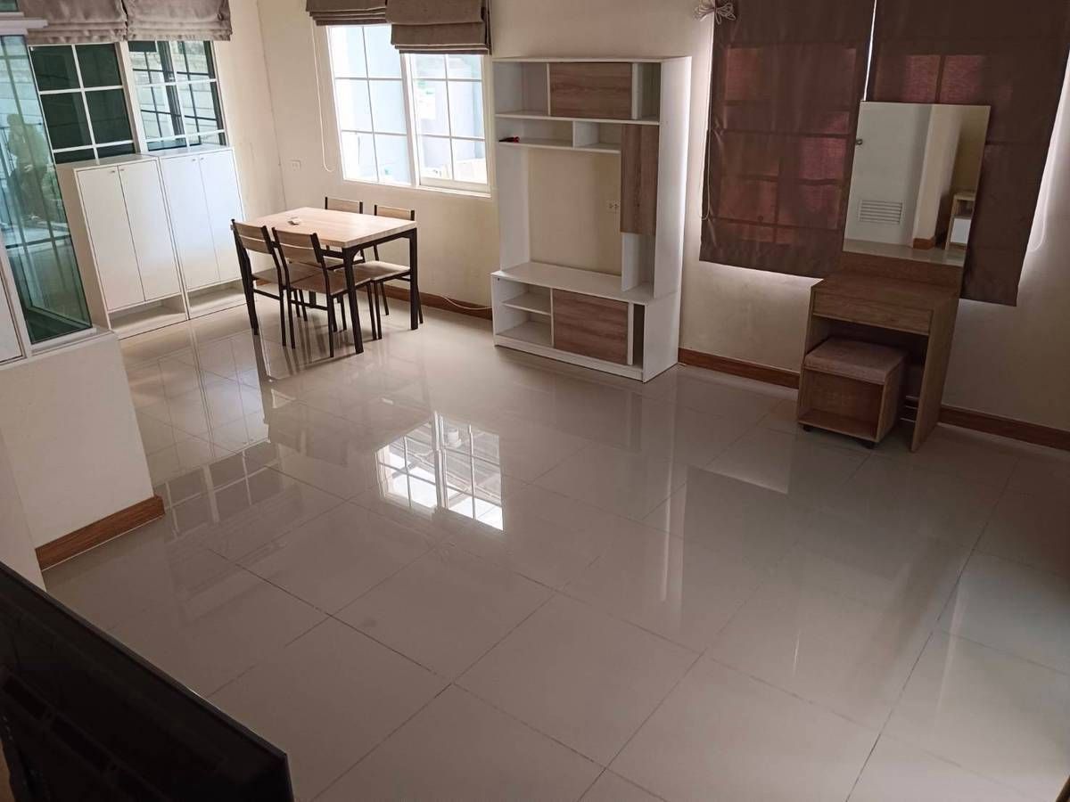 ขายทาวน์โฮมเกษตร นวมินทร์ ลาดปลาเค้า : ทาวน์โฮม โกลเด้น ทาวน์ 2 ลาดพร้าว - เกษตรนวมินทร์ / 3 ห้องนอน (ขาย), Golden Town 2 Ladprao - Kaset Nawamin / Townhome 3 Bedrooms (FOR SALE) TPM067