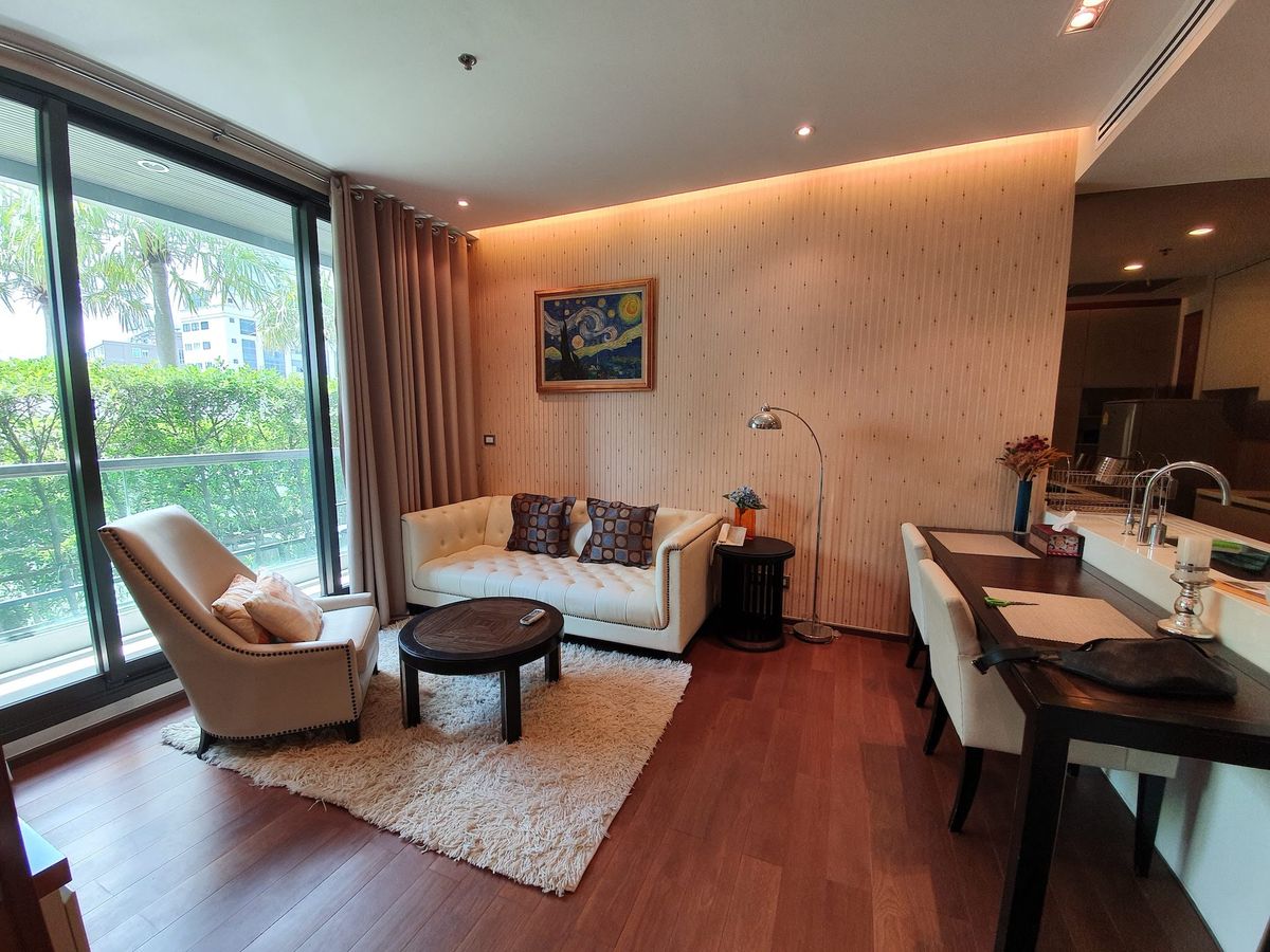 CondoSukhumvit, Asoke, Thonglor : The Address Sukhumvit 28 1 Black Park, only 3 Hong in the project