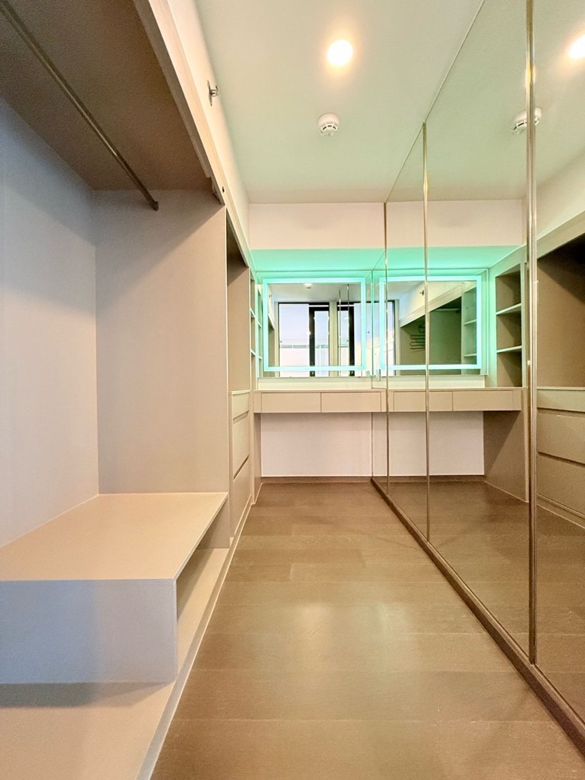 For RentCondoSiam Paragon ,Chulalongkorn,Samyan : Rent 🔥 Park Origin Ratchathewi 🏢 2 bedrooms, size 58.6 sq.m. 💰 Price 40,000 baht/month* Near BTS Ratchathewi