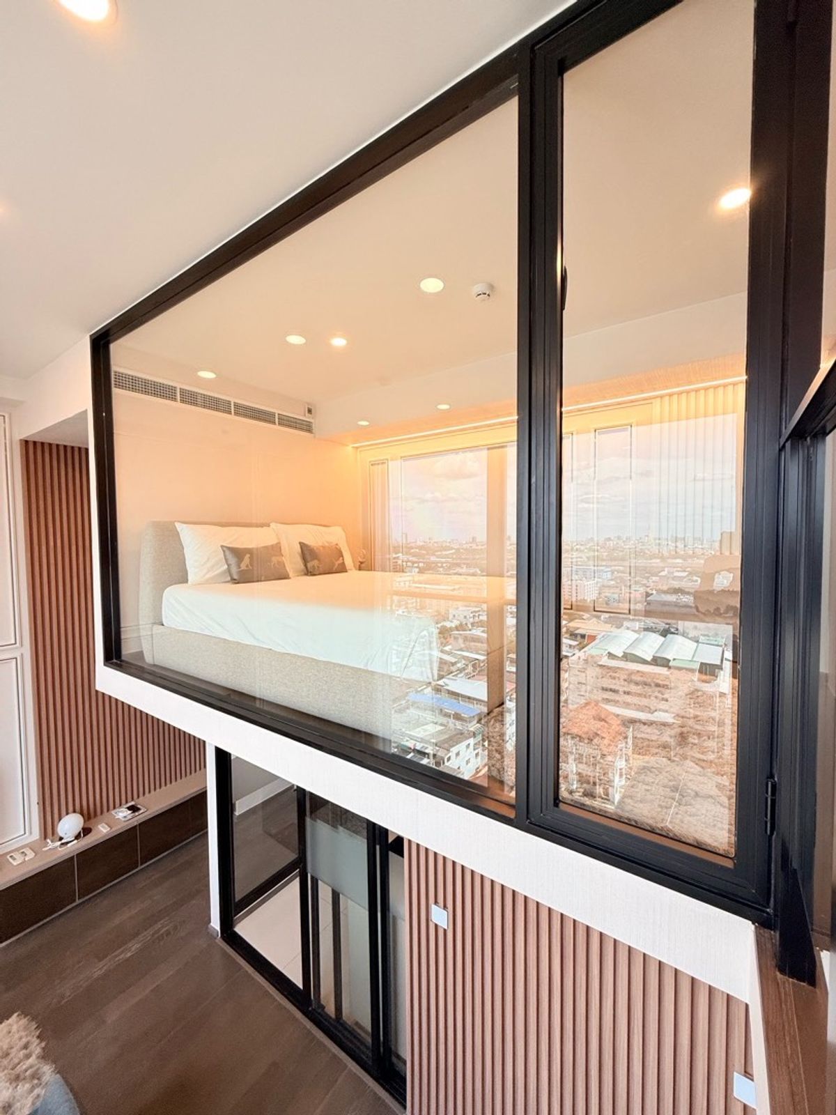 For RentCondoSiam Paragon ,Chulalongkorn,Samyan : Rent 🔥 Park Origin Ratchathewi 🏢 2 bedrooms, size 58.6 sq.m. 💰 Price 40,000 baht/month* Near BTS Ratchathewi