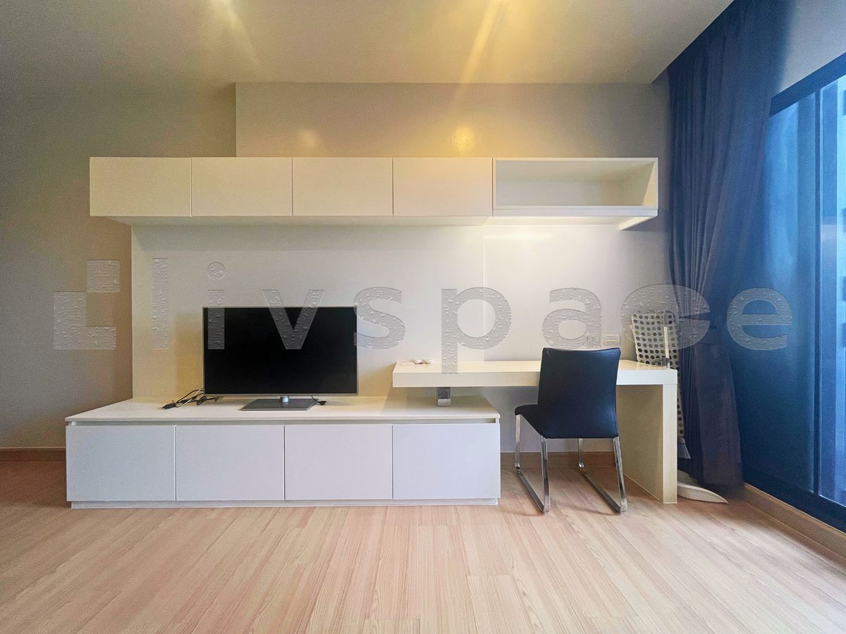 ให้เช่าคอนโดวงเวียนใหญ่ เจริญนคร : ▚ LB153ツ สำหรับเช่า Urbano Absolute Sathorn - Taksin 1 ห้องนอน ห้องสวย เฟอร์นิเจอร์ใหม่ยกเซ็ต ราคาพิเศษ ⭐