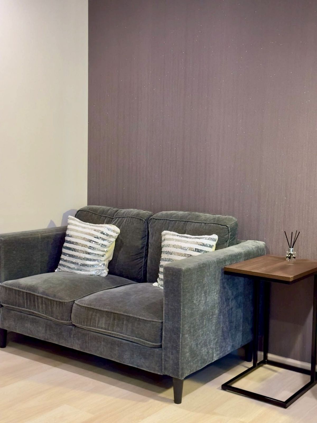 For RentCondoWitthayu, Chidlom, Langsuan, Ploenchit : ✅  LOW156  ✅ Line : @p2nproperty