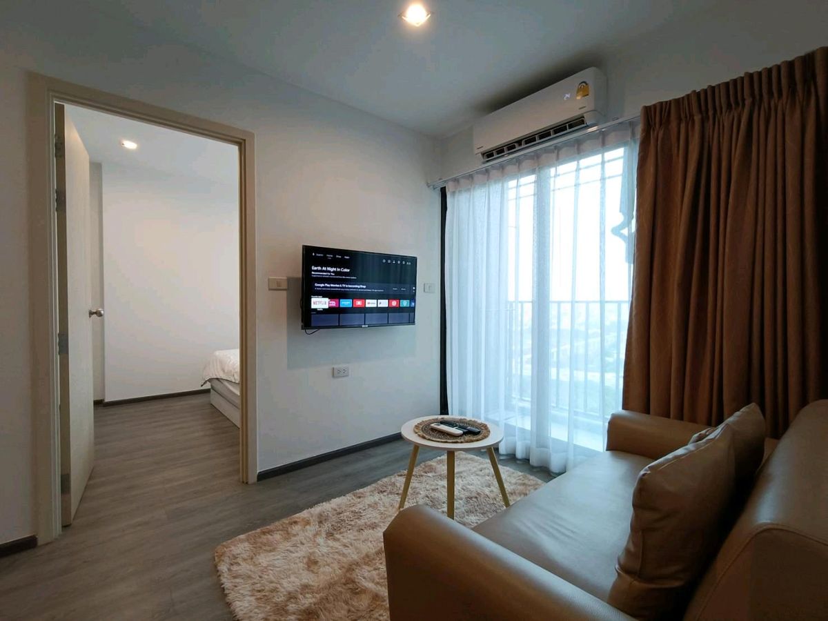 For RentCondoPattanakan, Srinakarin : Condo near the train, new room, complete with rent immediately