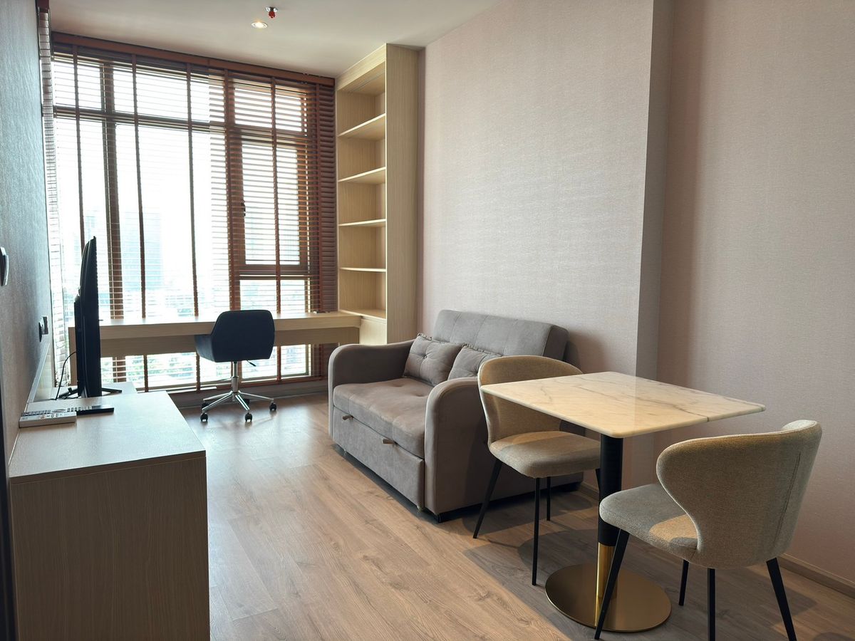 ให้เช่าคอนโดสุขุมวิท อโศก ทองหล่อ : 🔥 Brand new ! 1 bedroom for rent 35,000 baht at Rhythm ekkamai estate 🔥
