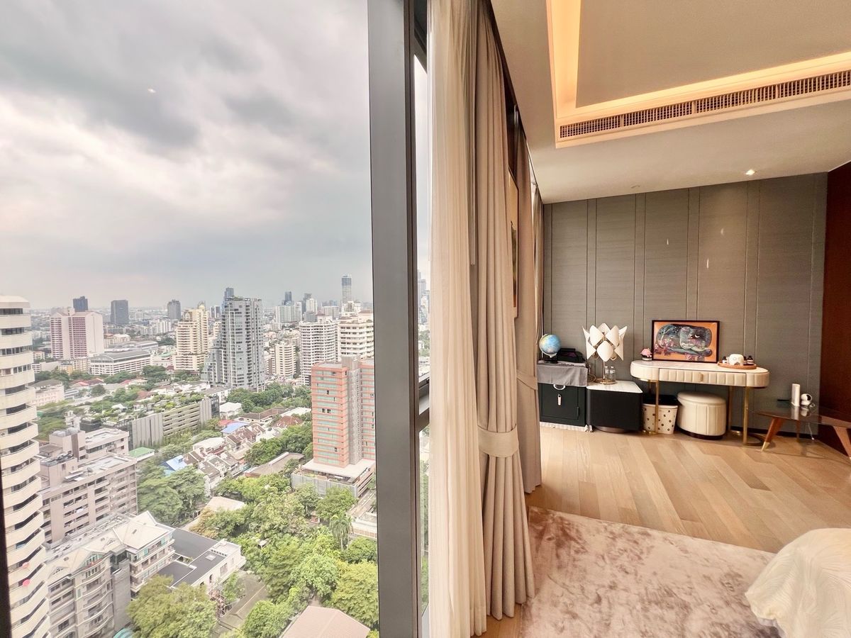 For SaleCondoSukhumvit, Asoke, Thonglor : ✨ Ultra-Luxury Penthouse at Vittorio Sukhumvit 39 ✨320SQM 3BED 4 Bath 145 MB