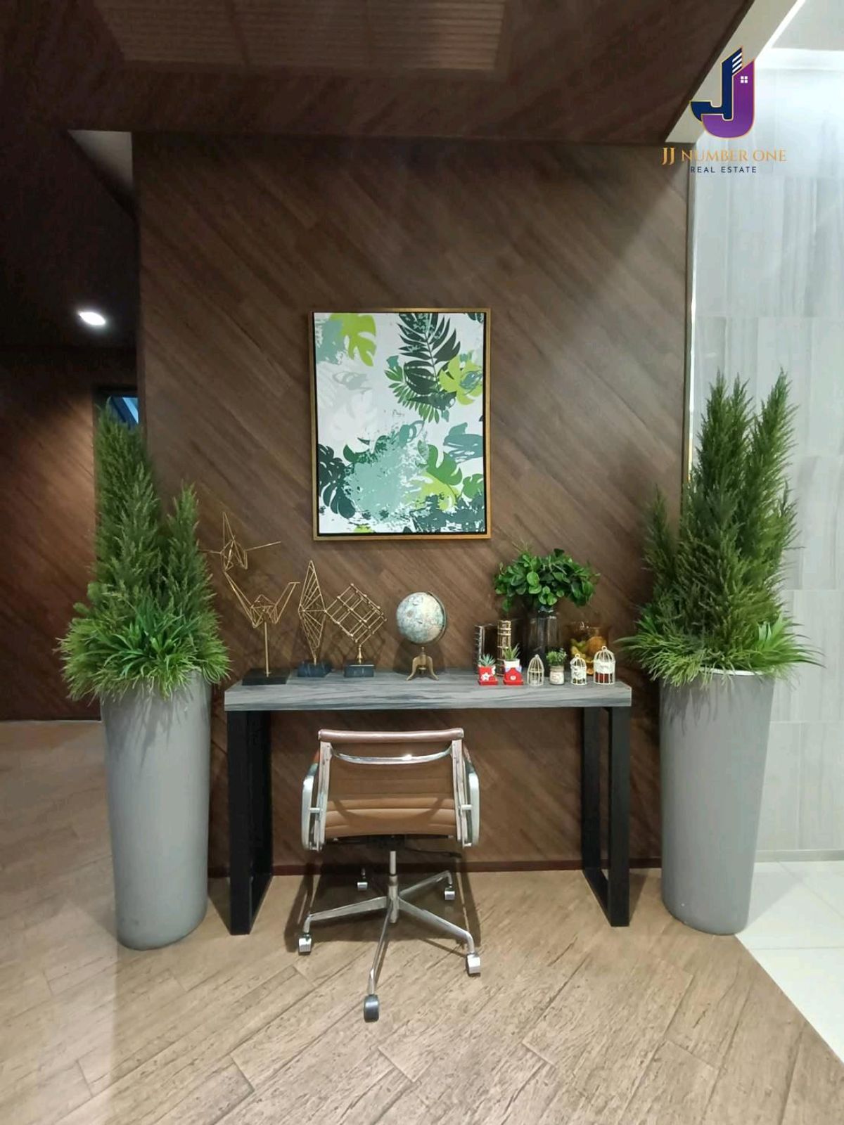 For RentCondoPattanakan, Srinakarin : Condo near the train, new room, complete with rent immediately