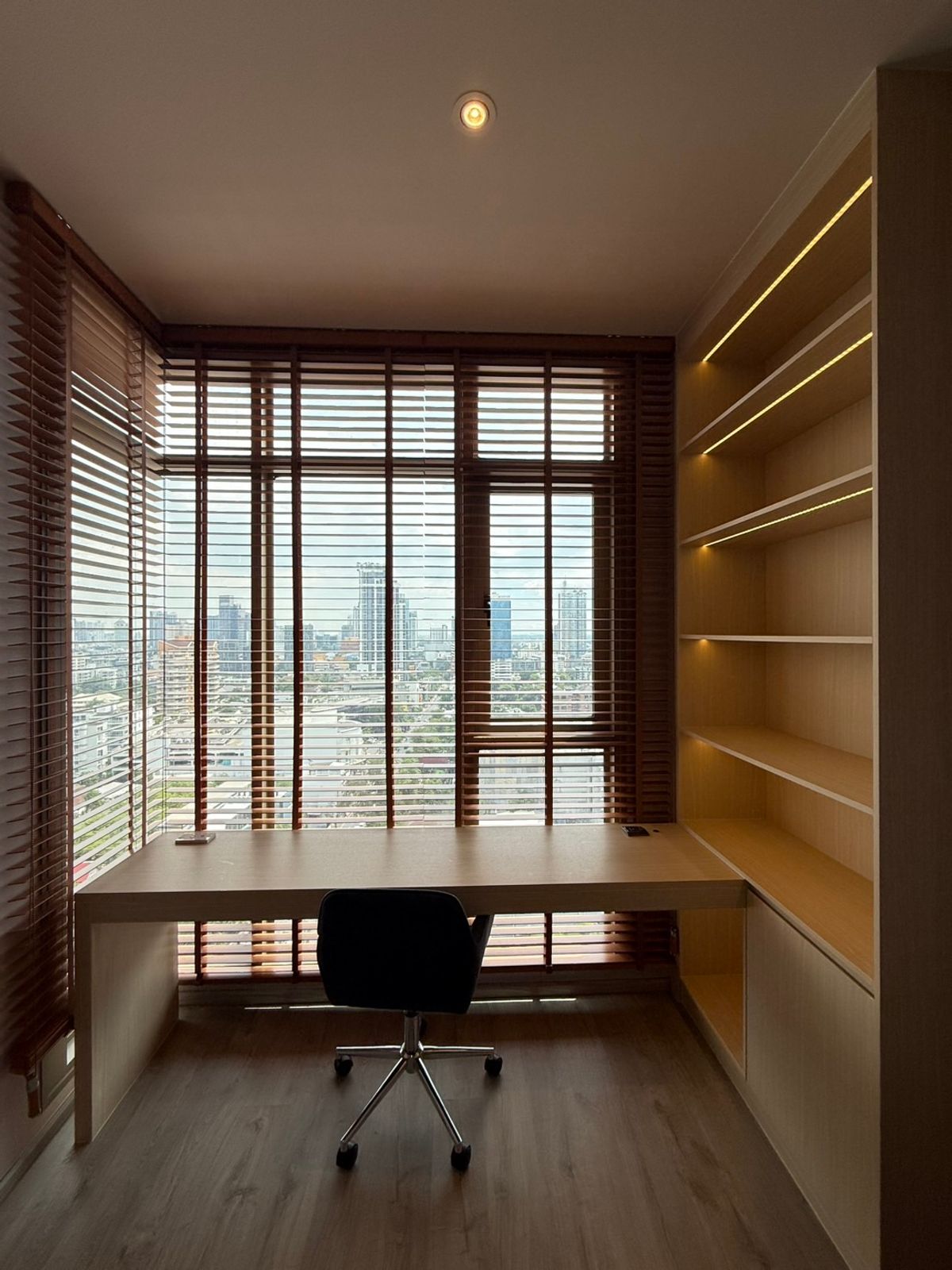 For RentCondoSukhumvit, Asoke, Thonglor : 🔥 Brand New! 1 Bedroom for Rent 35,000 BAHT at Rhythm Ekkamai Estate 🔥