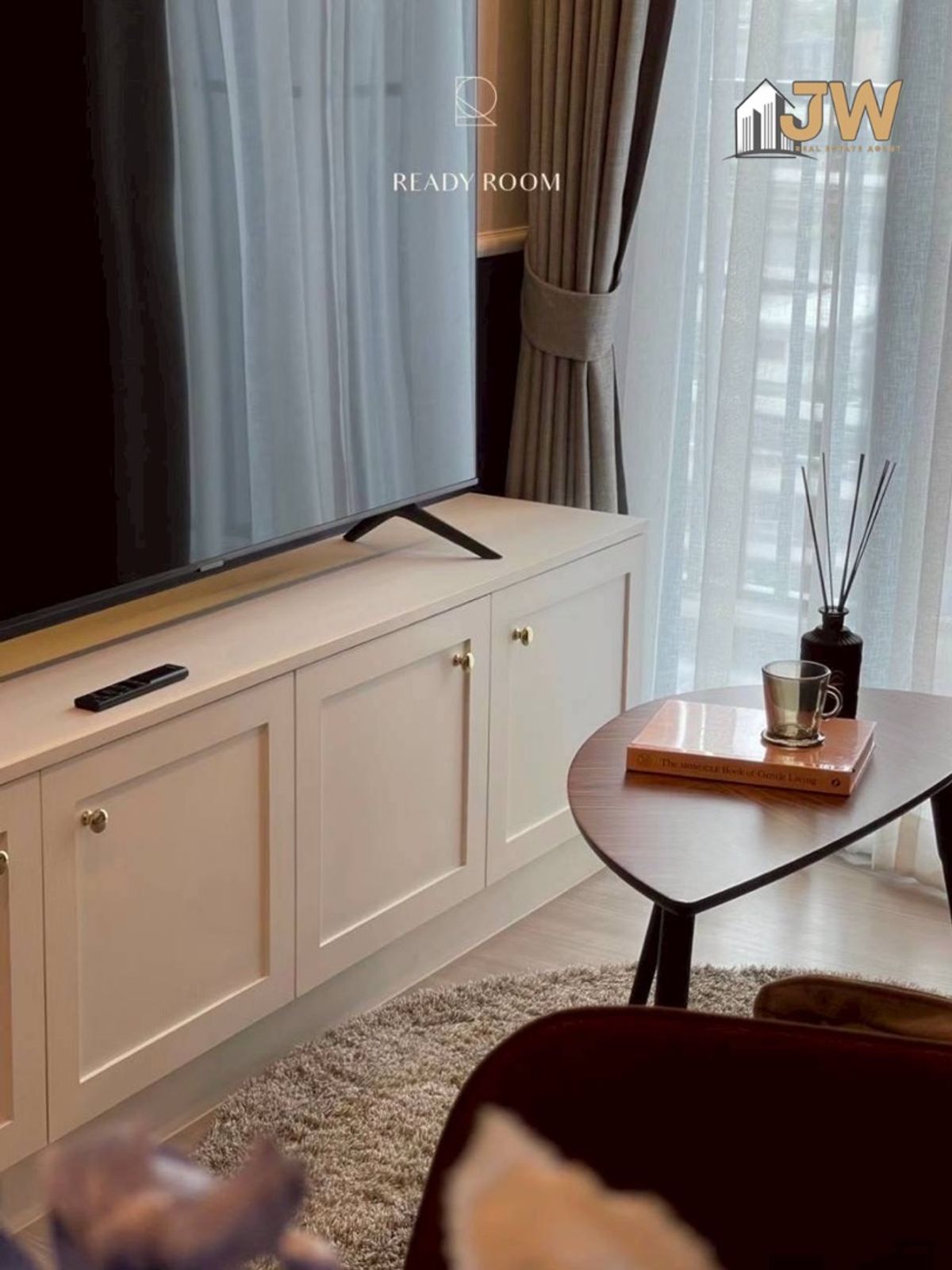 ให้เช่าคอนโดพระราม 9 เพชรบุรีตัดใหม่ RCA : ปล่อยเช่า ราคาพิเศษ 19K The Base Petchaburi-Thonglor
