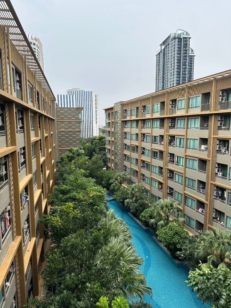 ให้เช่าคอนโดรัชดา ห้วยขวาง : 🔥ให้เช่าด่วน🔥Metro luxe Ratchada เฟอร์นิเจอร์ครบ พร้อมเข้าอยู่ เดินทางสะดวก ใกล้ MRT ห้วยขวางเพียง 500 เมตร❗