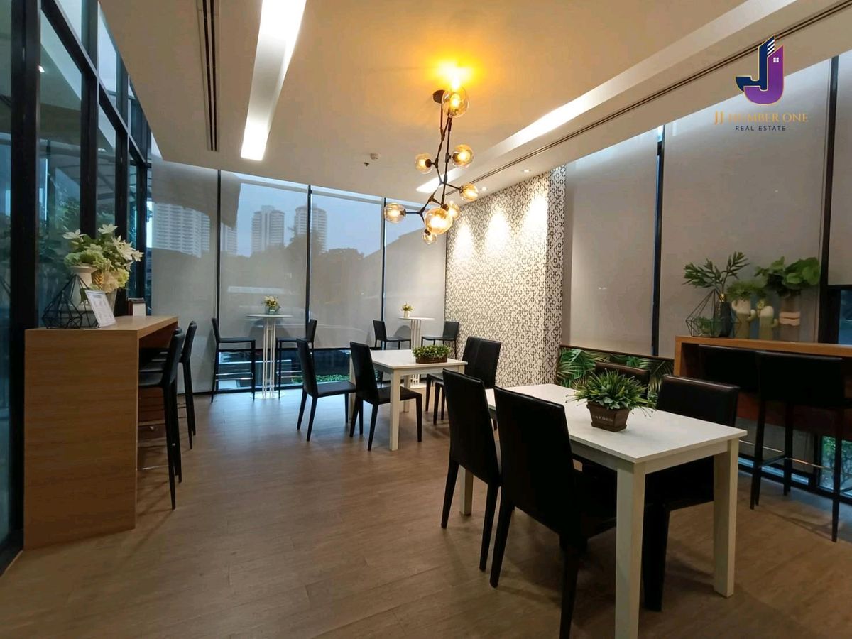 For RentCondoPattanakan, Srinakarin : Condo near the train, new room, complete with rent immediately