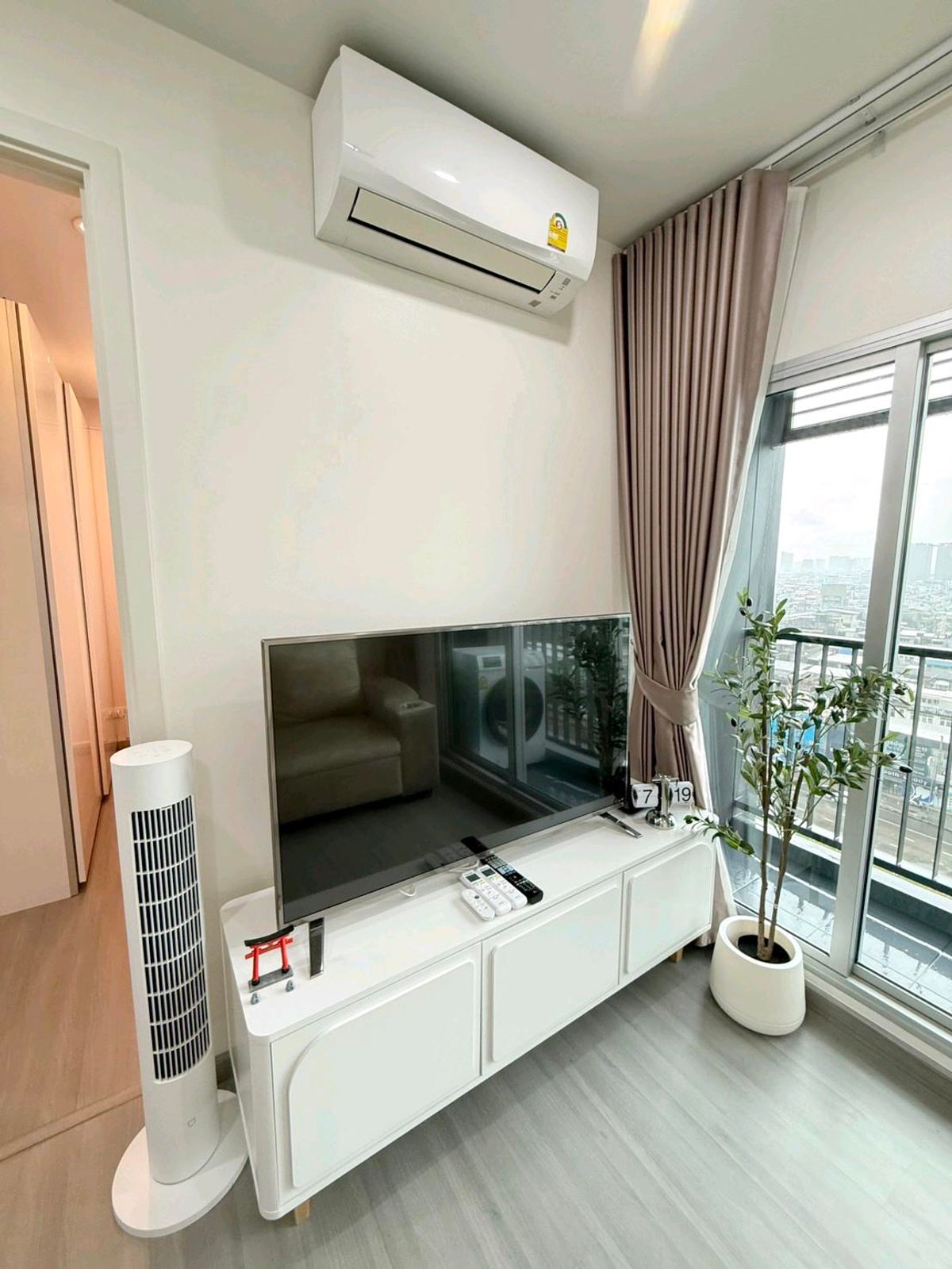 ให้เช่า คอนโด 0 ม.MRT ไฟฉาย The president จรัญ แยกไฟฉาย Loading...