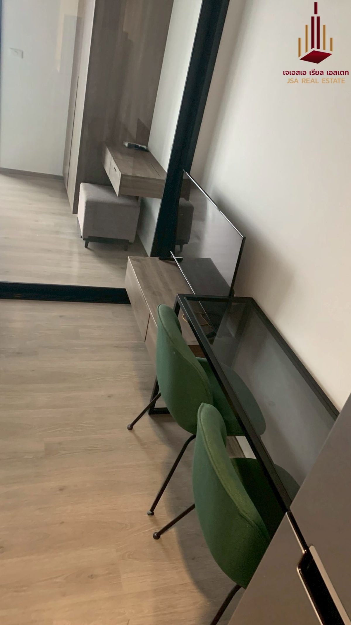 For RentCondoLadprao, Central Ladprao : ✨ For Rent: The Line Phahonyothin Park Condo ✨ 💰 ONLY 17,500 THB/Month