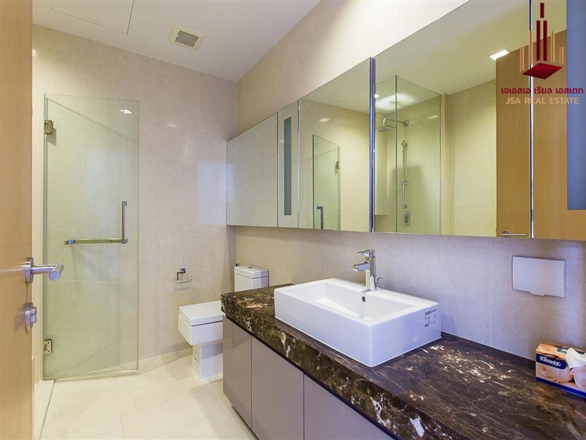 For SaleCondoNana, North Nana,Sukhumvit13, Soi Nana : ✨ For Sale: Hyde Sukhumvit 13 Condo ✨ 💰 ONLY 18,800,000 THB