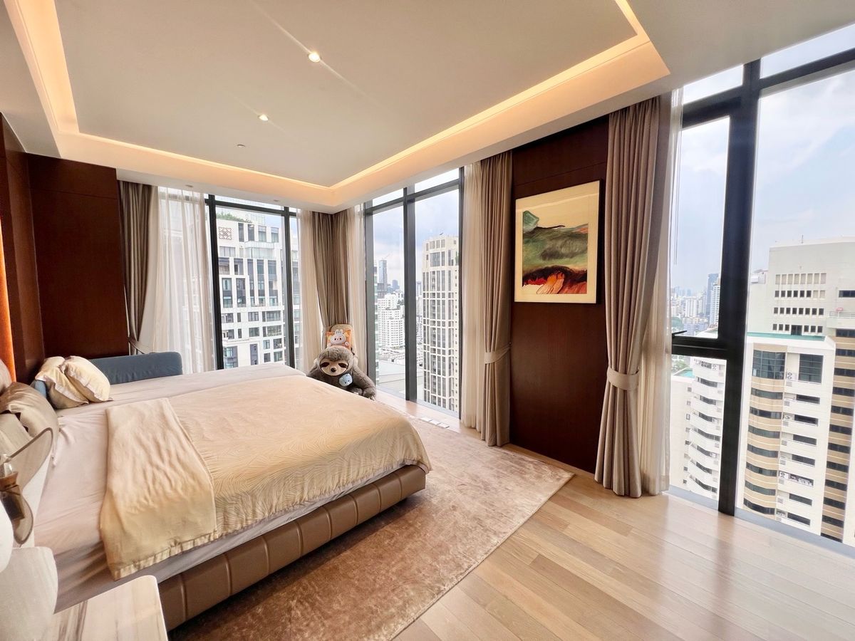 For SaleCondoSukhumvit, Asoke, Thonglor : ✨ Ultra-Luxury Penthouse at Vittorio Sukhumvit 39 ✨320SQM 3BED 4 Bath 145 MB
