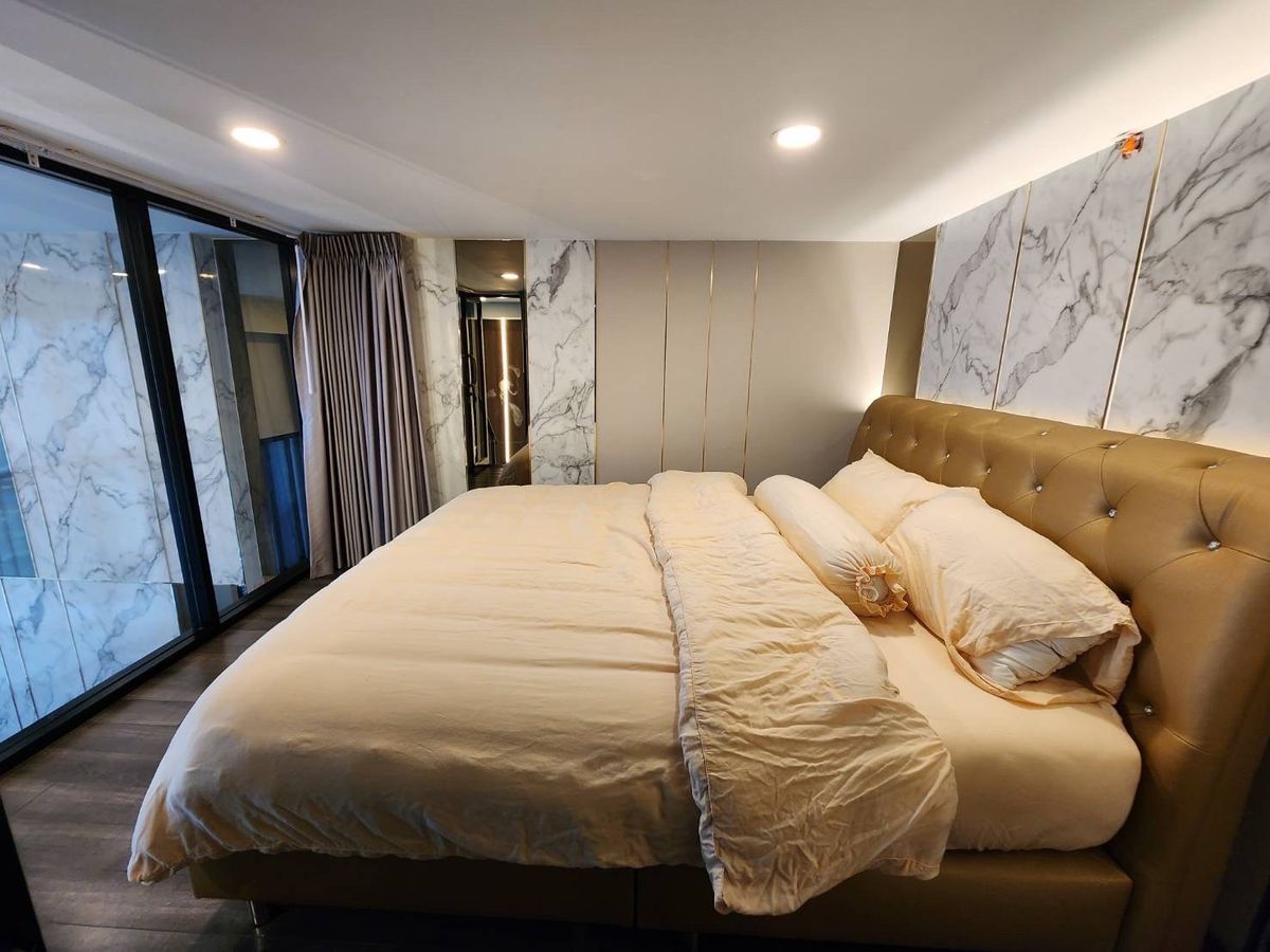 ✨ ให้เช่า คอนโด Knightsbridge Space พระราม 9 ✨ Loading...