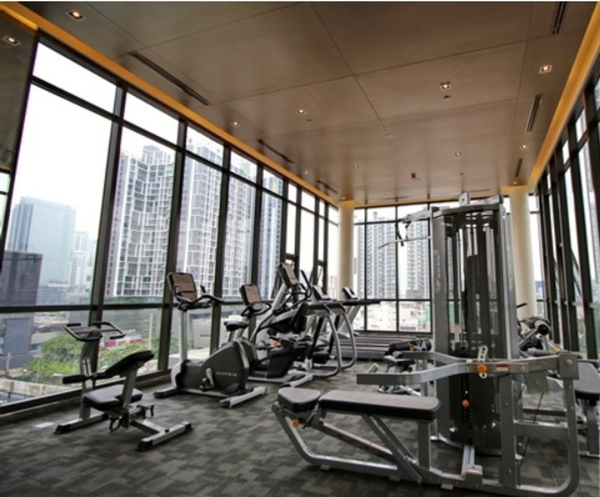 ให้เช่าคอนโดพระราม 9 เพชรบุรีตัดใหม่ RCA : ✨ For Rent: RHYTHM Asoke Condo ✨  💰 Only 15,000 THB/month