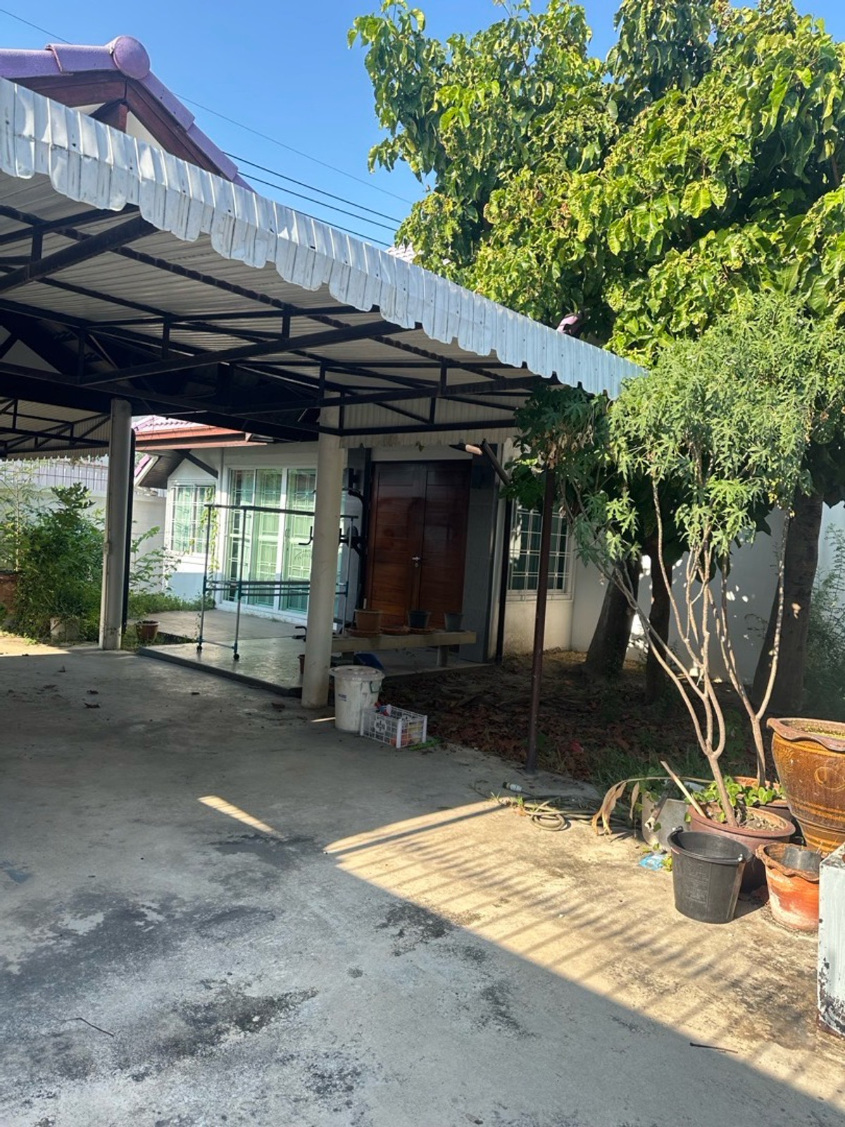 ให้เช่าบ้านรัชดา ห้วยขวาง : บ้านเดี่ยวลาดพร้าว 80 / 3 ห้องนอน 3 ห้องน้ำ /55,000