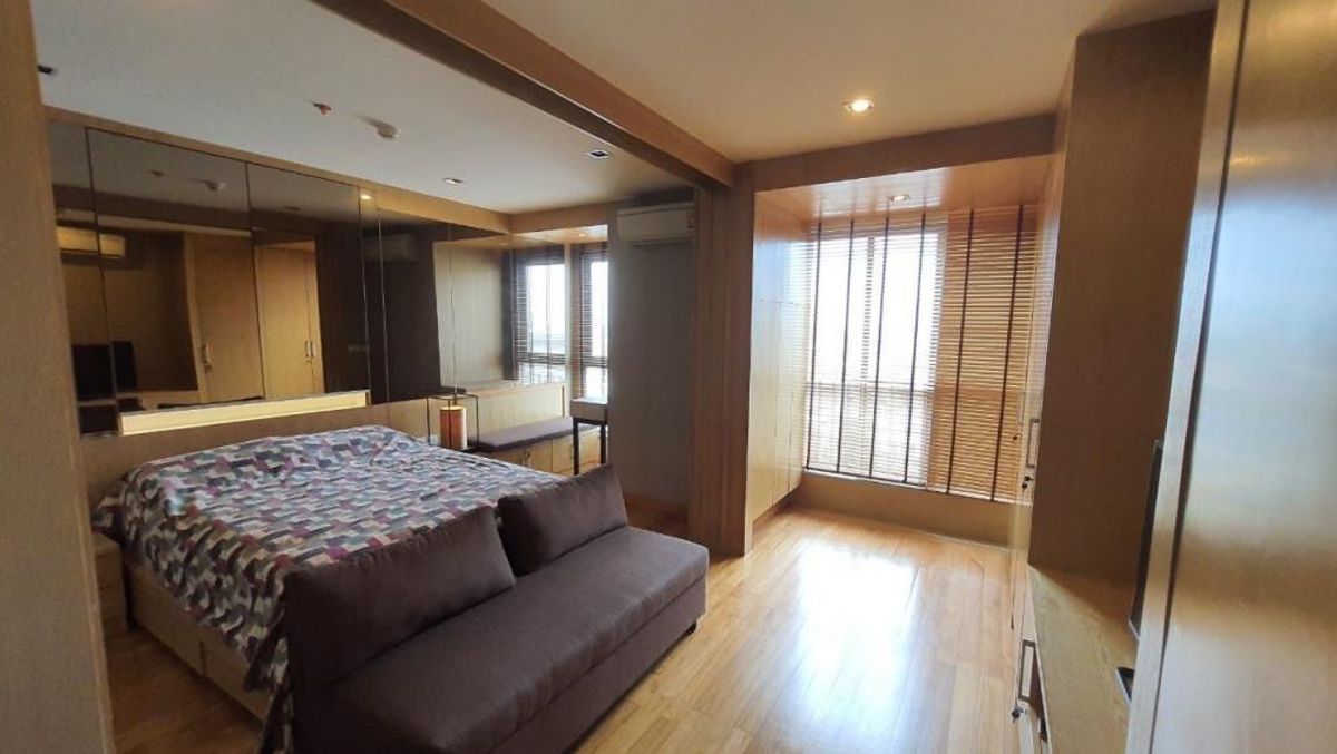 ขายคอนโดสยาม จุฬา สามย่าน : Ideo Q Chula Samyan【𝐒𝐄𝐋𝐋 & 𝐑𝐄𝐍𝐓】🔥ดีไซน์คมชัดแบบสมัยใหม่ จัดฟังก์ชันอย่างชาญฉลาดทุกพื้นที่🔥  ติดต่อไลน์ไอดี: @hacondo