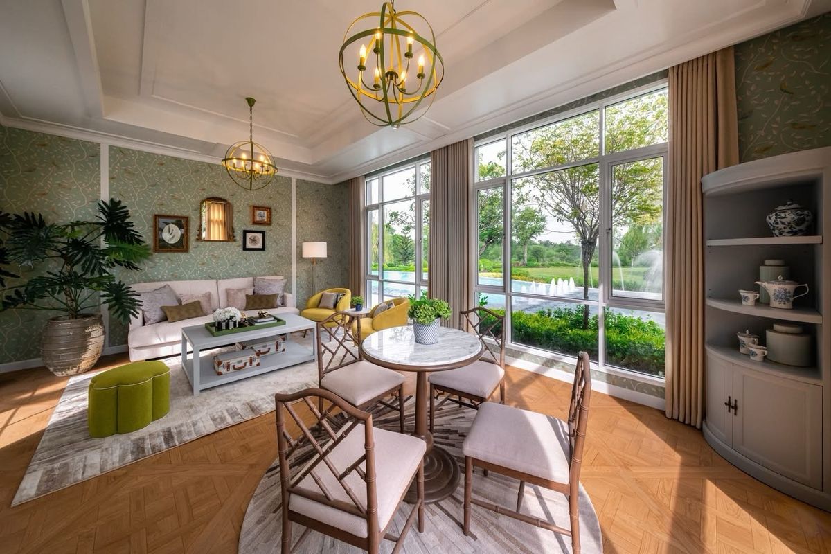 For SaleHouseNawamin, Ramindra : ⚡️𝐄𝐱𝐜𝐥𝐮𝐬𝐢𝐯𝐞 𝐃𝐞𝐚𝐥 ⚡️ Burasiri Jatchot, luxury house next to Chalong Rat Expressway, convenient to travel with a special price of only 13.9 MB !! Make an appointment to watch the project 086-795-9997 (Jim)