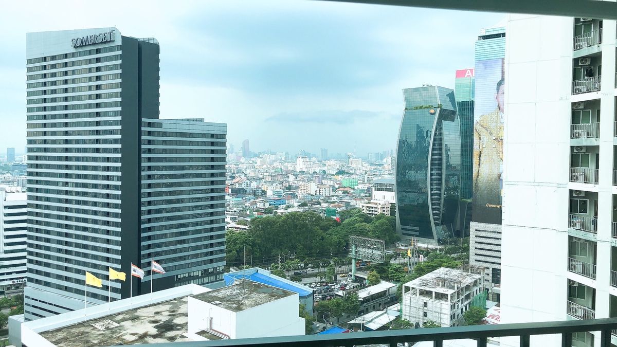 For RentCondoRama9, Petchburi, RCA : Belle Grand Rama 9 2 bedroom for rent  