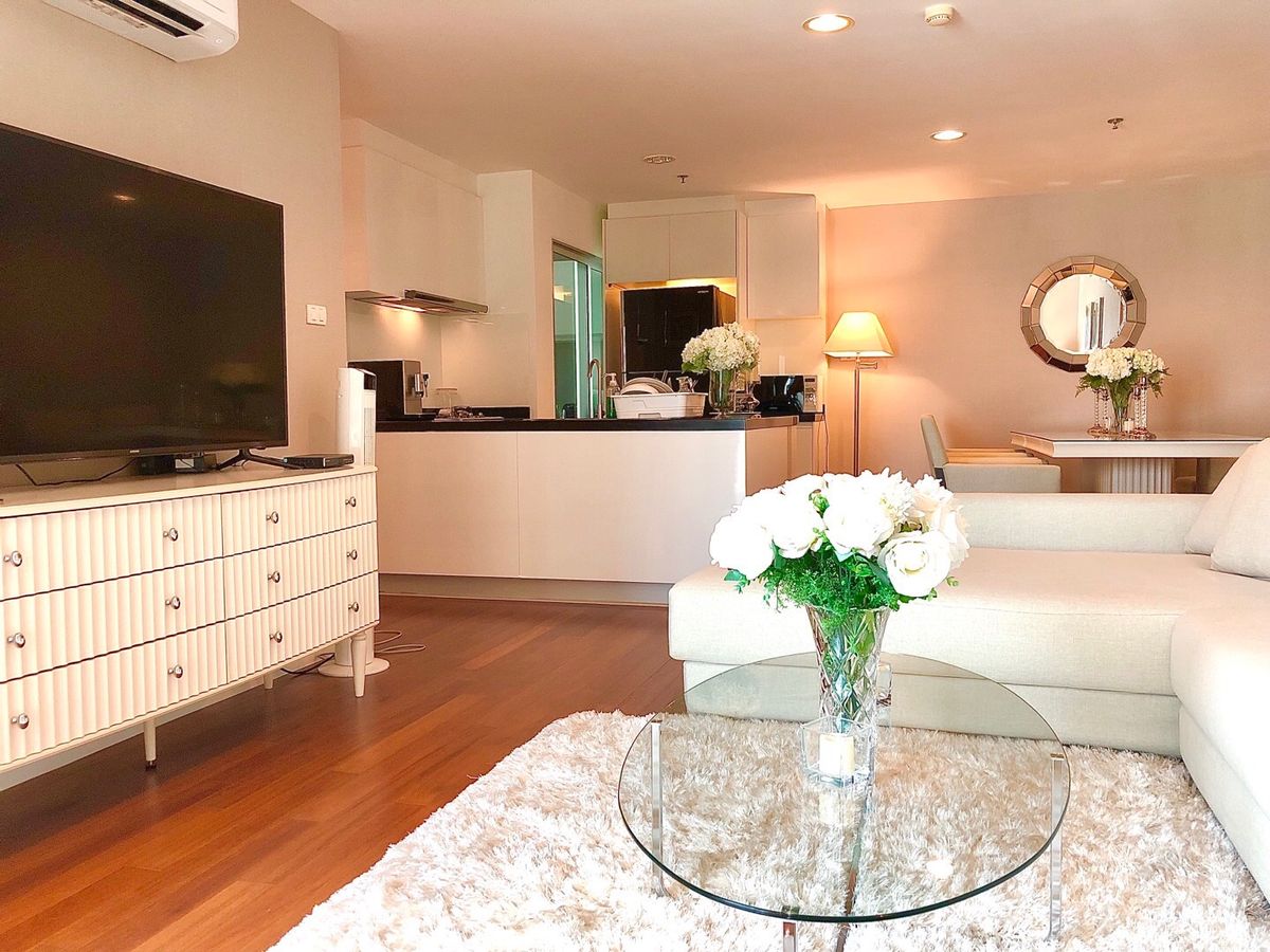 For RentCondoRama9, Petchburi, RCA : Belle Grand Rama 9 2 bedroom for rent  