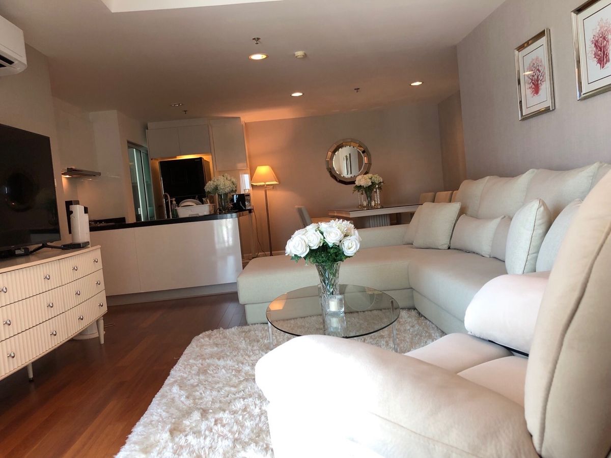 For RentCondoRama9, Petchburi, RCA : Belle Grand Rama 9 2 bedroom for rent  