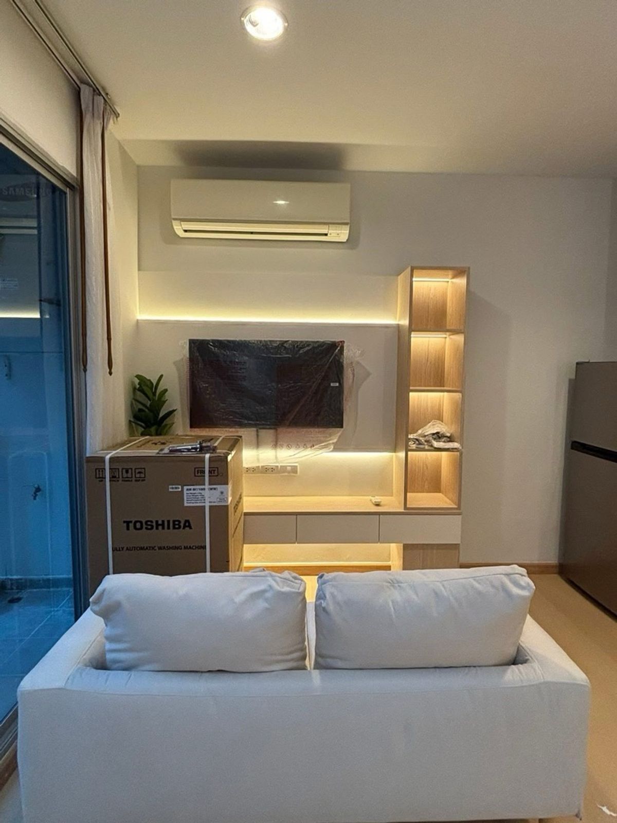 ให้เช่าคอนโดรัชดา ห้วยขวาง : The tempo Ratchada/studio 27 sqm./3fl./15,000