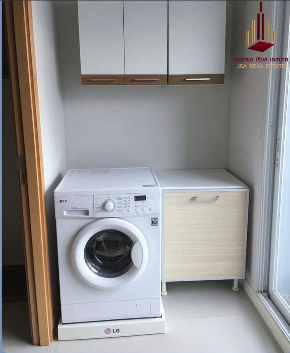 ให้เช่าคอนโดพระราม 9 เพชรบุรีตัดใหม่ RCA : ✨ For Rent: Circle Condominium Condo ✨  💰 Only 40,000  THB/month