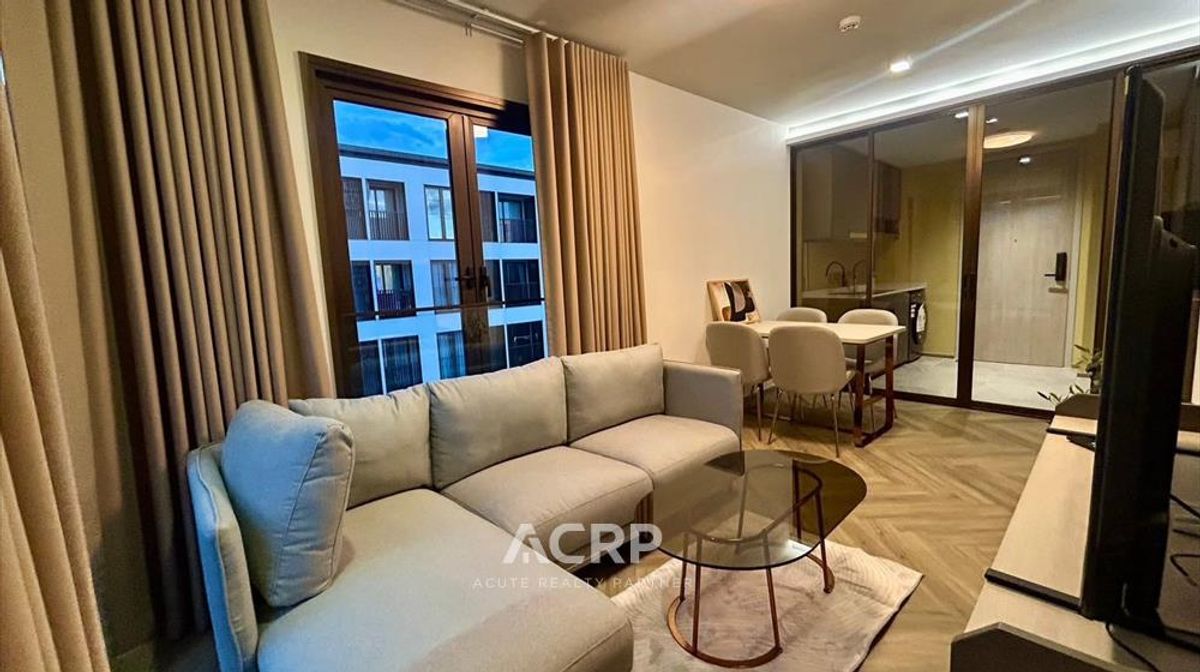 For RentCondoSukhumvit, Asoke, Thonglor : For rent Corner Unit Condo at CHAPTER Thonglor 25 –with Pool View