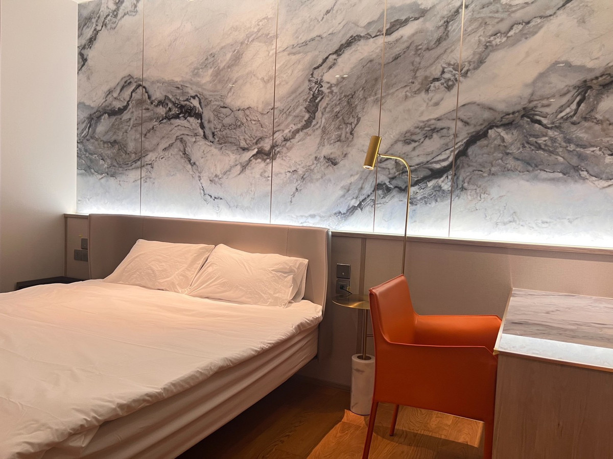 ให้เช่าคอนโดสุขุมวิท อโศก ทองหล่อ : ✨ GT15896 |  คอนโดหรูที่ Beatniq Sukhumvit 32 เดินทางสะดวก มีถรถรับส่ง ห้องแต่งสวย เฟอร์นิเจอร์ครบ พร้อมเข้าอยู่!!