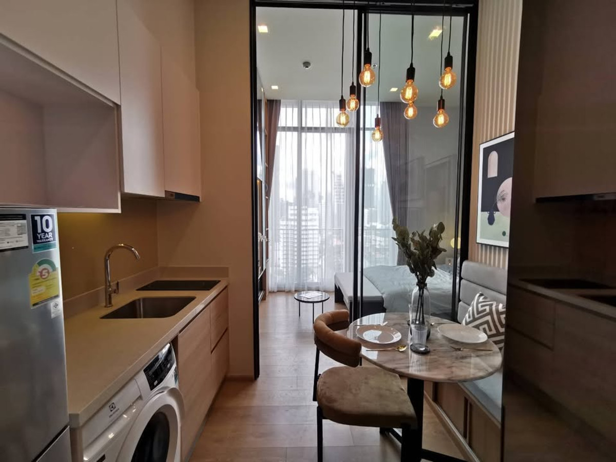 For RentCondoSukhumvit, Asoke, Thonglor : ✨ GT15919 | Condo Noble Around Sukhumvit 33, convenient travel, near BTS, there is a shuttle, beautiful room, fully furnished. Ready to move in!!