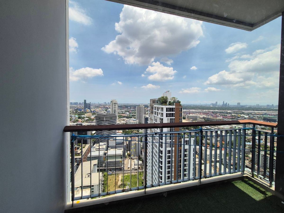 For SaleCondoSukhumvit, Asoke, Thonglor : For sell codominium 2 bedroom fully furnished high floor with river view