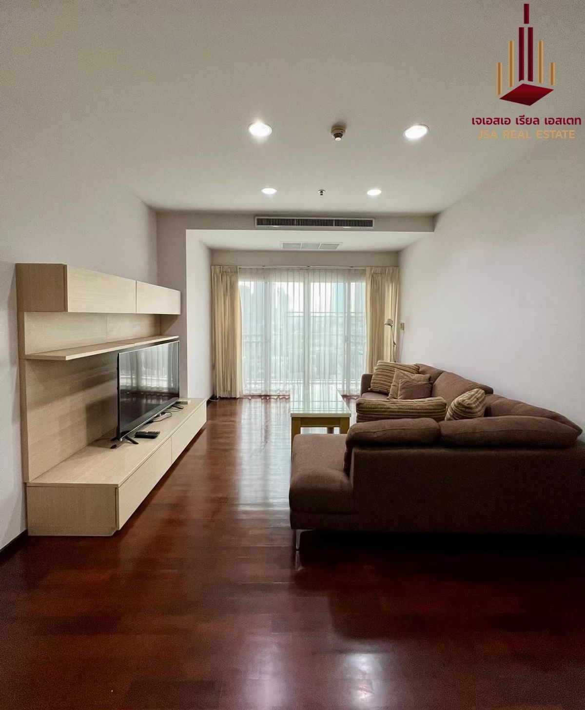 For RentCondoSukhumvit, Asoke, Thonglor : ✨ For Rent: Noble Ora Thonglor Condo ✨ 💰 ONLY 45,000 THB/Month