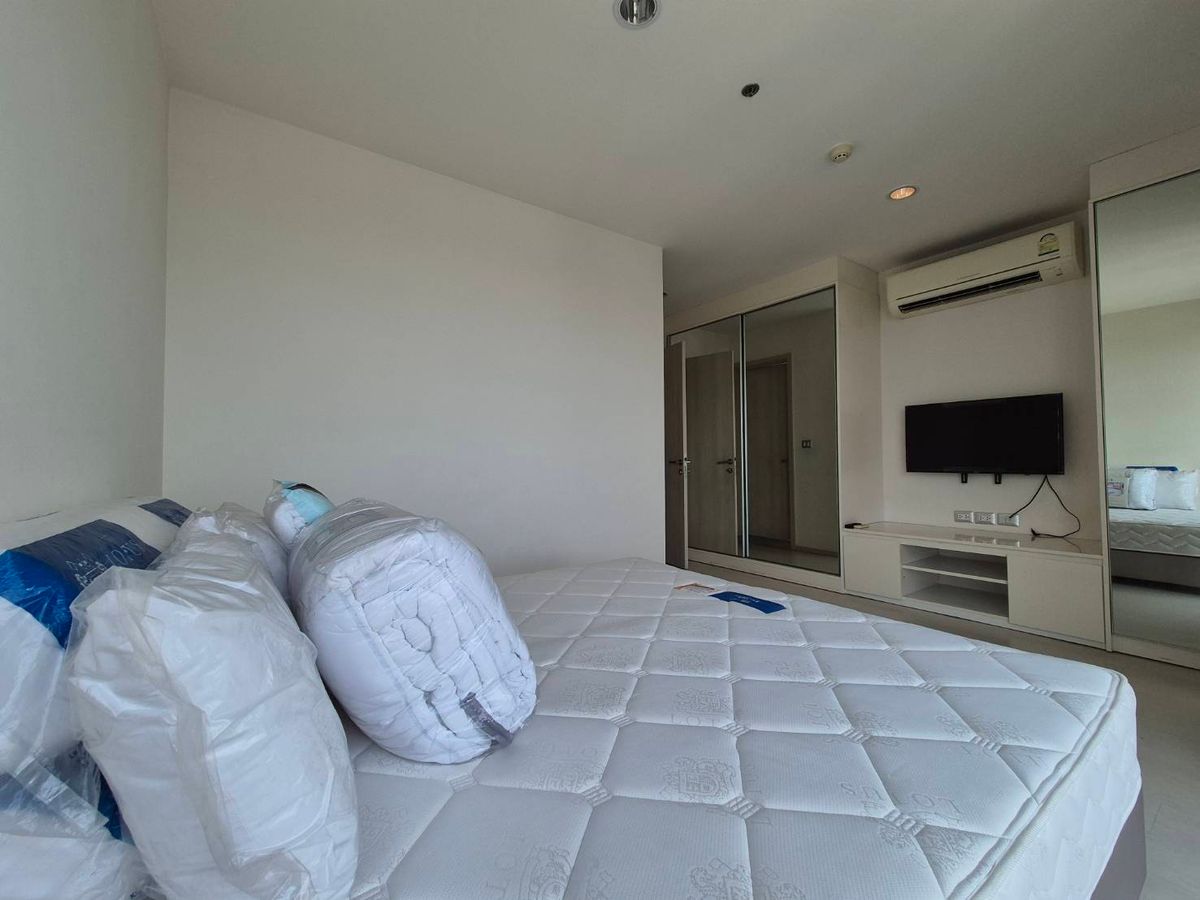 For SaleCondoSukhumvit, Asoke, Thonglor : For sell codominium 2 bedroom fully furnished high floor with river view