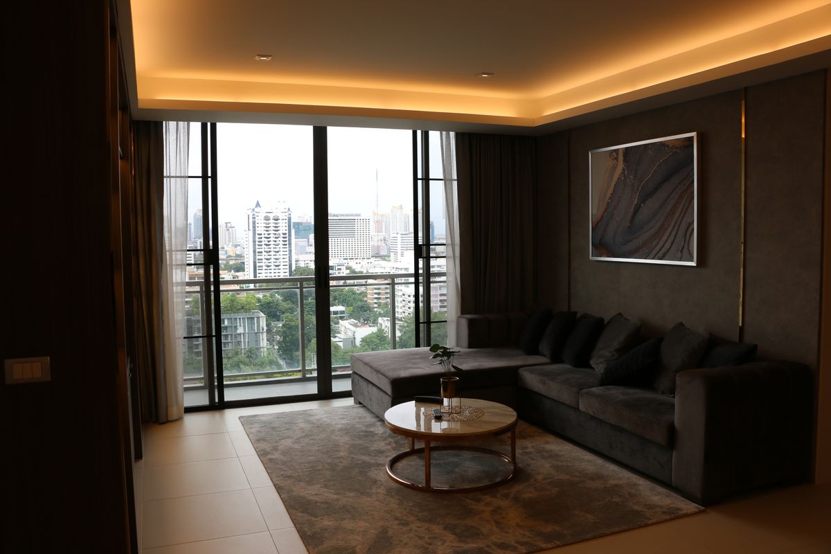 For RentCondoSukhumvit, Asoke, Thonglor : 🌟 Circle Sukhumvit 31 | Condo for Rent 🌟 Spacious luxury condo in the heart of Sukhumvit, near BTS & MRT.