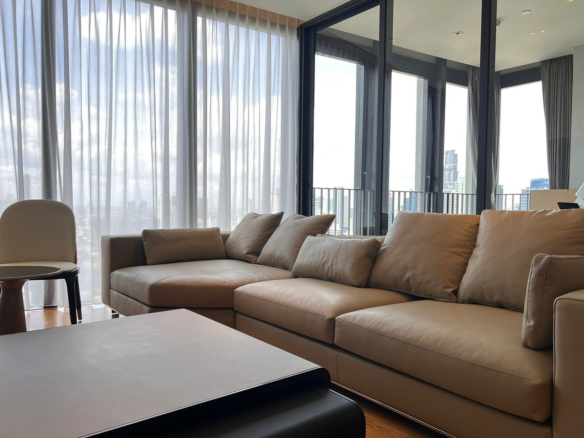 ให้เช่าคอนโดสุขุมวิท อโศก ทองหล่อ : ✨ GT15896 |  คอนโดหรูที่ Beatniq Sukhumvit 32 เดินทางสะดวก มีถรถรับส่ง ห้องแต่งสวย เฟอร์นิเจอร์ครบ พร้อมเข้าอยู่!!