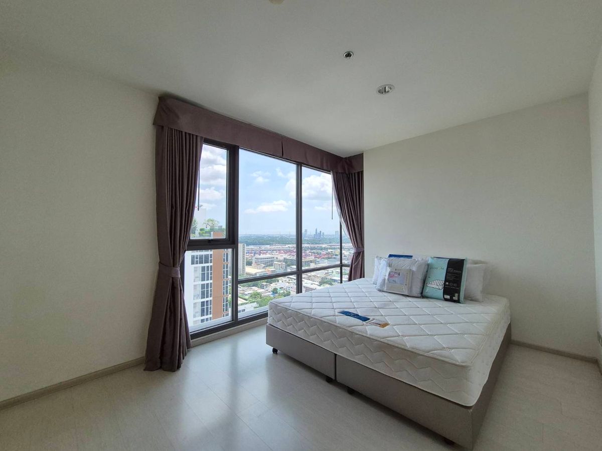 For SaleCondoSukhumvit, Asoke, Thonglor : For sell codominium 2 bedroom fully furnished high floor with river view