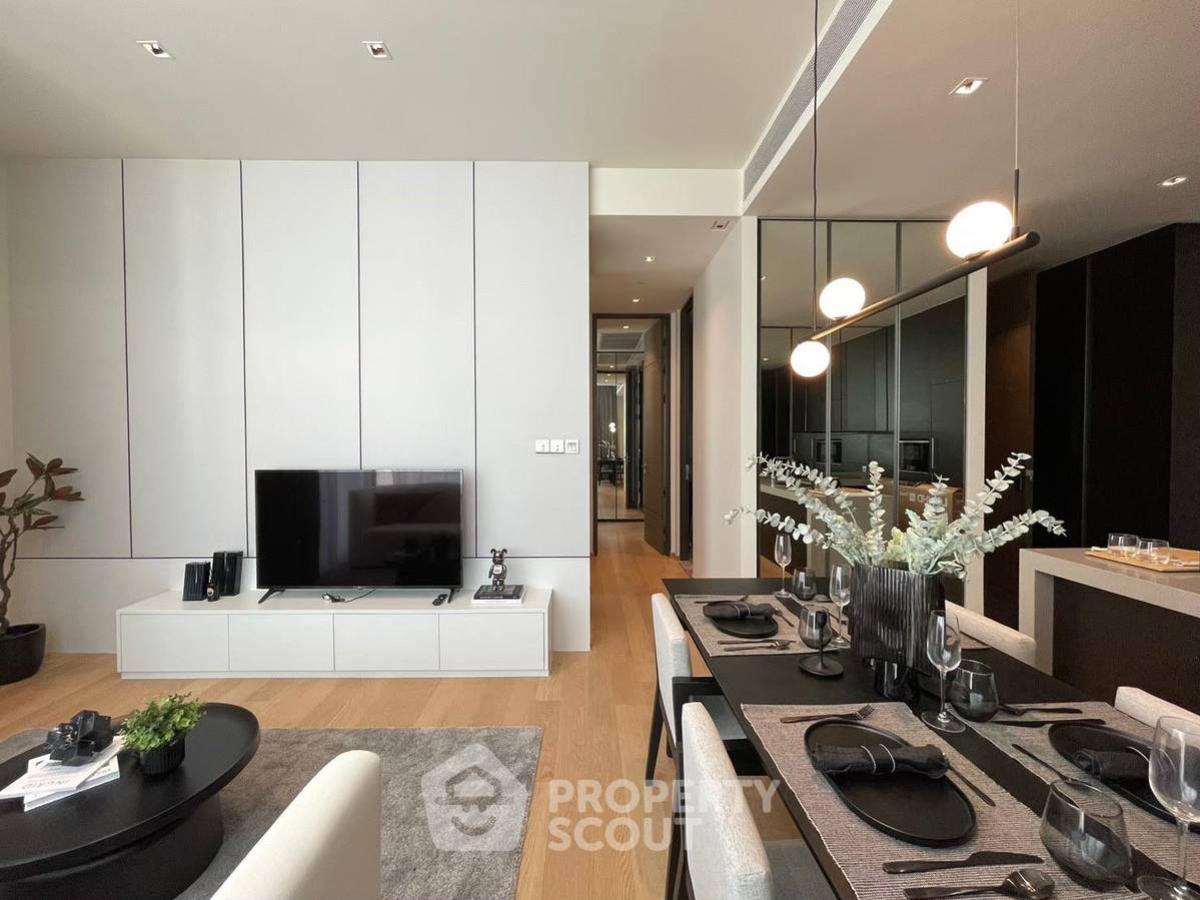 ขายคอนโดวิทยุ ชิดลม หลังสวน : คอนโด 2-ห้องนอน ที่ 28 ชิดลม ใกล้ BTS ชิดลม